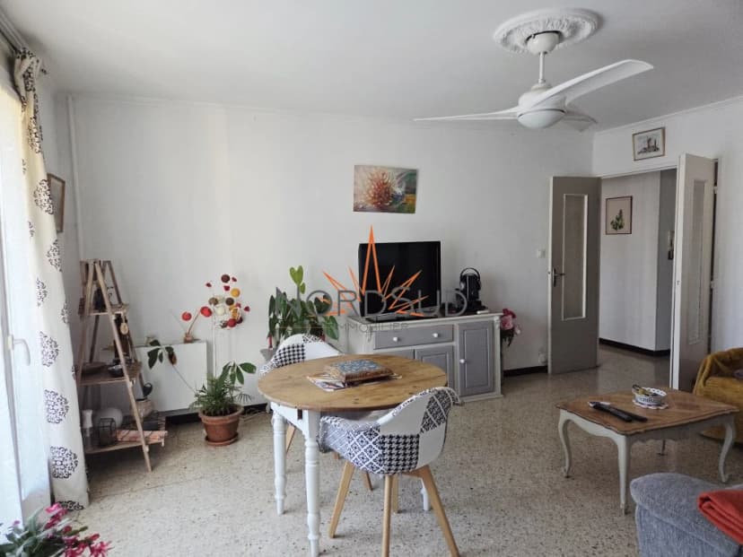 thumbnail of estate's photo